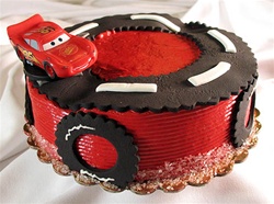BirthdayCake_Cars-2T.jpg